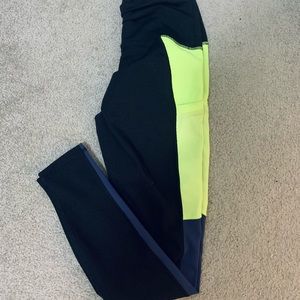 Fabletics color block Mila leggings